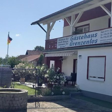 Gaestehaus Grenzenlos Aholfing Екстериор снимка