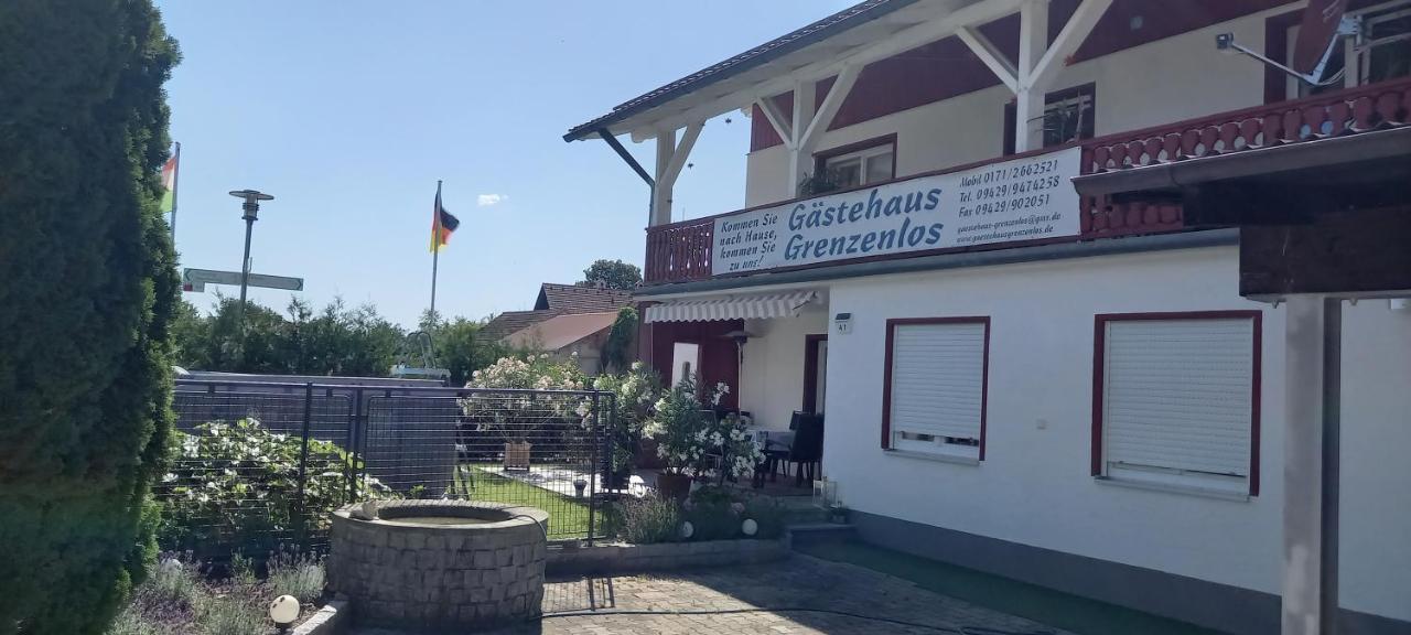 Gaestehaus Grenzenlos Aholfing Екстериор снимка